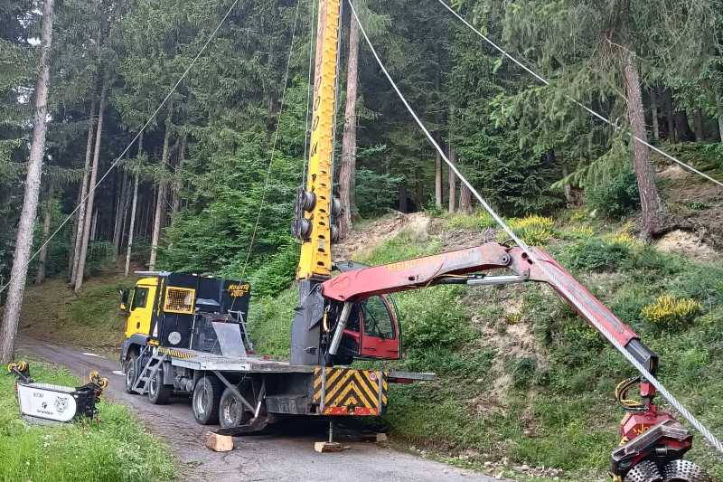 OmecoHub - Immagine KONRAD MOUNTY4000U